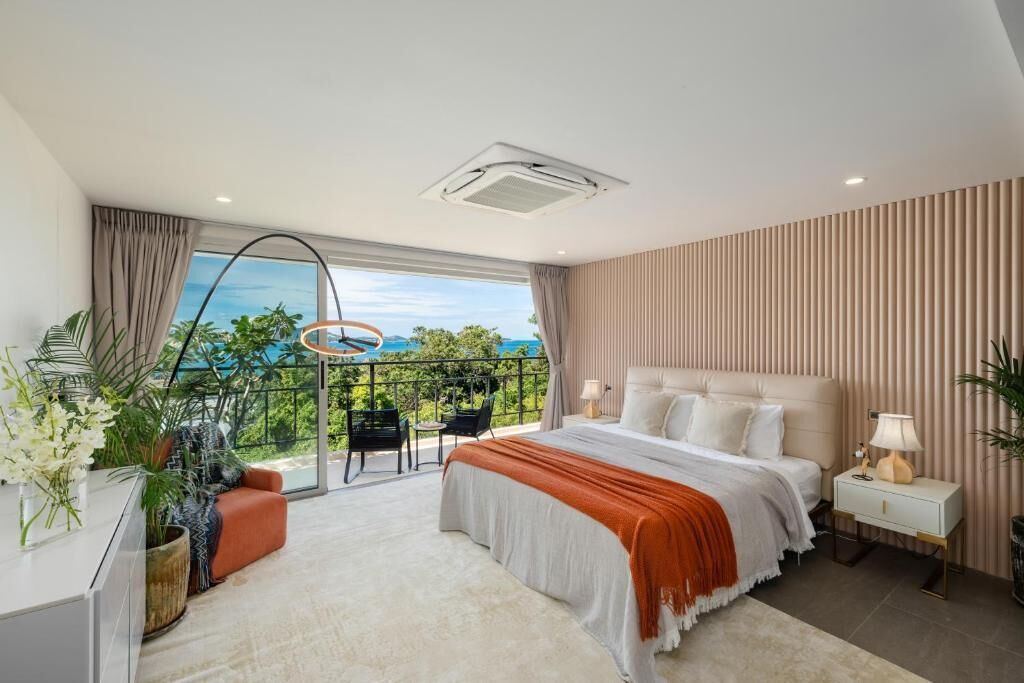 セーフティボックス (室内)、アイロン / アイロン台、WiFi (無料)