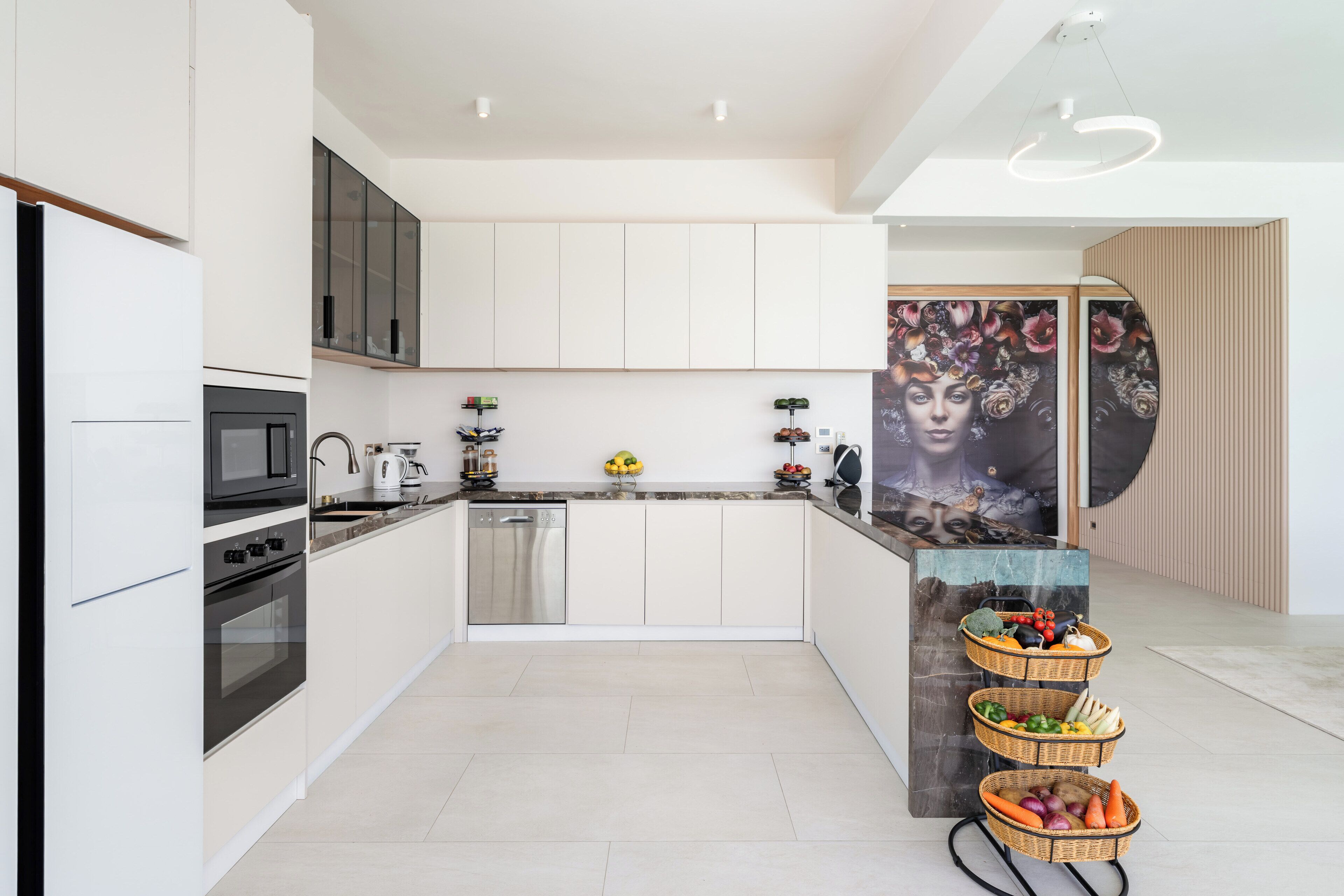 Luxury Villa, 4 Bedrooms, Private Pool, Sea View | Private kitchen | Electric kettle