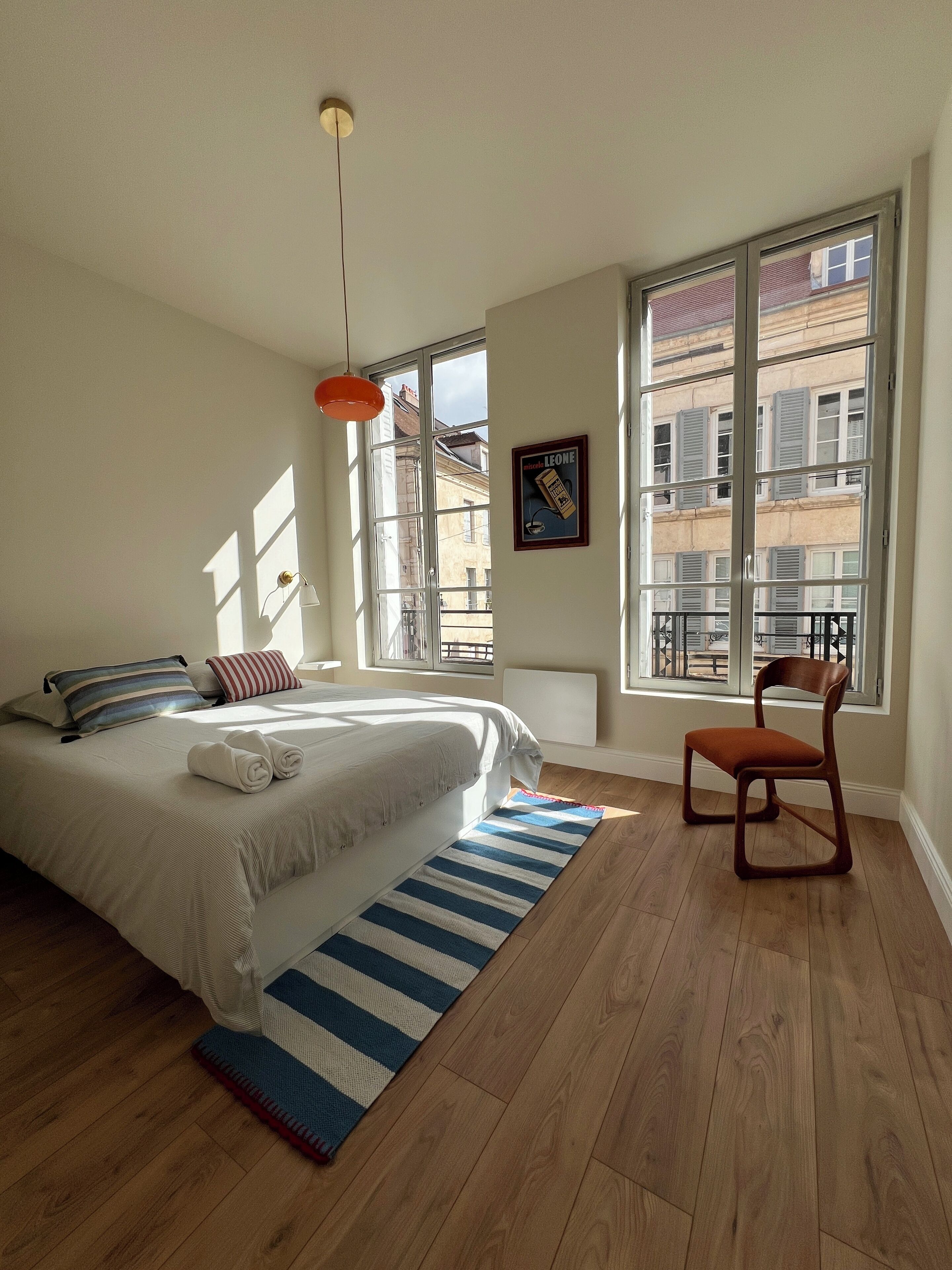 Wifi gratuïta i roba de llit 