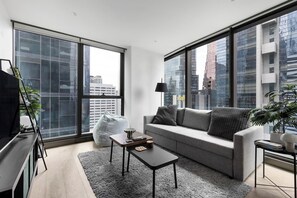 TV - CBD stay near Melbourne Central - Free Parking (Melbourne)