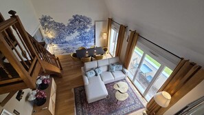 Smart TV, books - Lily's views - Trouville-sur-mer (Trouville-sur-Mer)