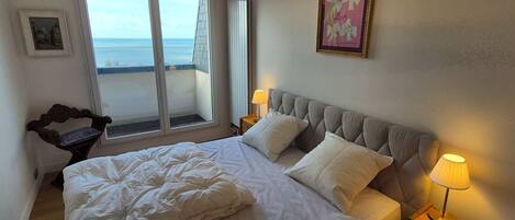 Een strijkplank/strijkijzer, wifi