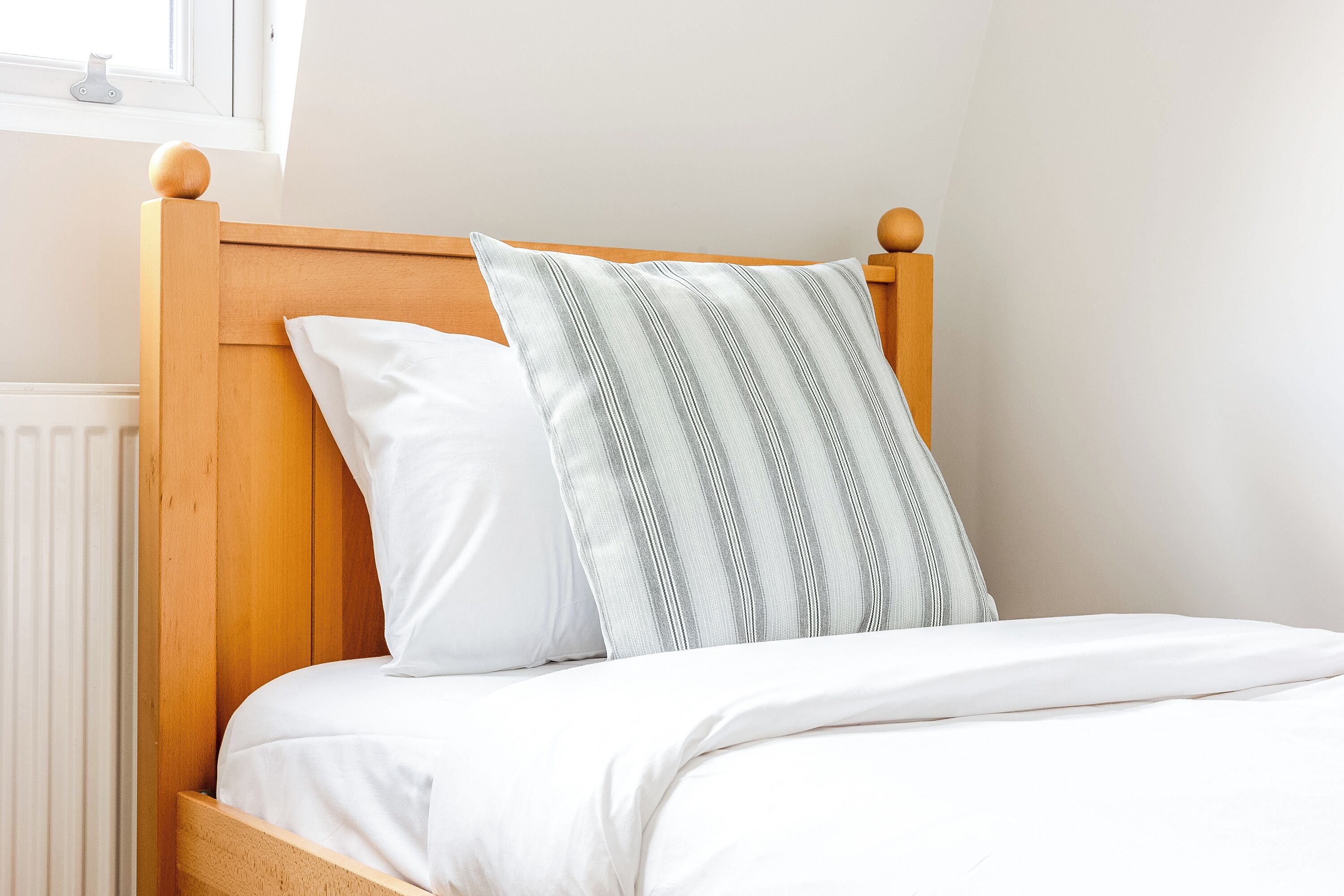 Strykejern/-brett, wi-fi og sengetøy