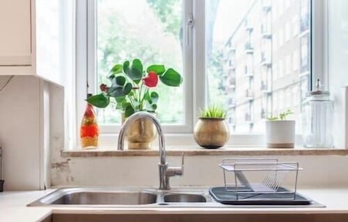Lit & Airy 2BR Duplex Flat, 2 min to Clapham North