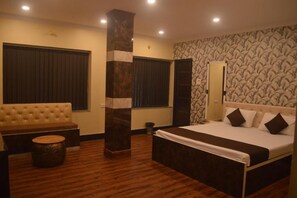 Superior Double Room, City View | Soundproofing, free WiFi - HOTEL WB40 (Durgapur)