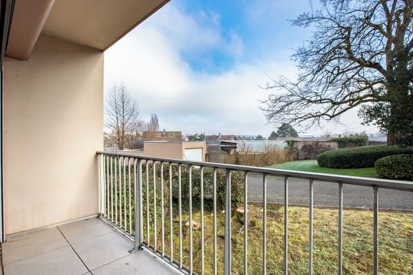 Property grounds - L'Eden Appart' • Fiber - Garage - Balcony - Calm - Montbéliard - Near Center (Montbéliard)