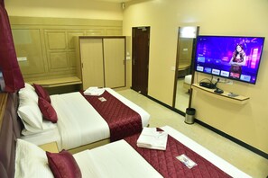 Family Quadruple Room, City View | In-room safe, free WiFi - MAJESTIC HOTEL & SERVICE APARTMENTS (Madurai)