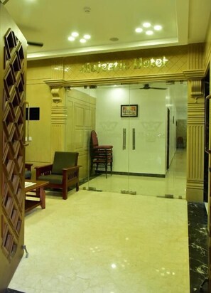 Family Quadruple Room, City View | Lobby - MAJESTIC HOTEL & SERVICE APARTMENTS (Madurai)