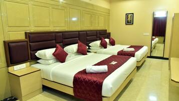 Firemannsrom – familie, byutsikt | Safe på rommet og wi-fi (inkludert)