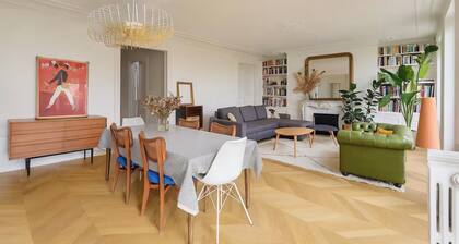 Appartement familial spacieux et calme, hypercentral â 7 pers. + bĂ©bĂ©