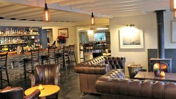 Bar (in der Unterkunft)