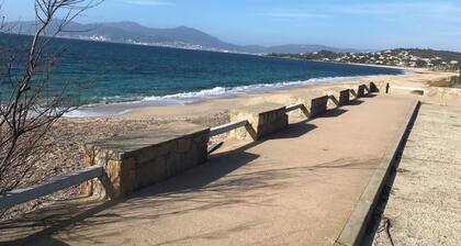 5 minutes walk from the beach