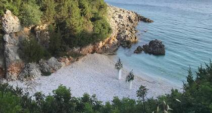 Yoga - Retreat Villa Sappho Ammousso Beach