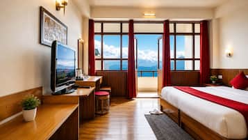 Habitació prèmium, 1 llit de matrimoni gran, vistes a la muntanya | Vista des de l'allotjament