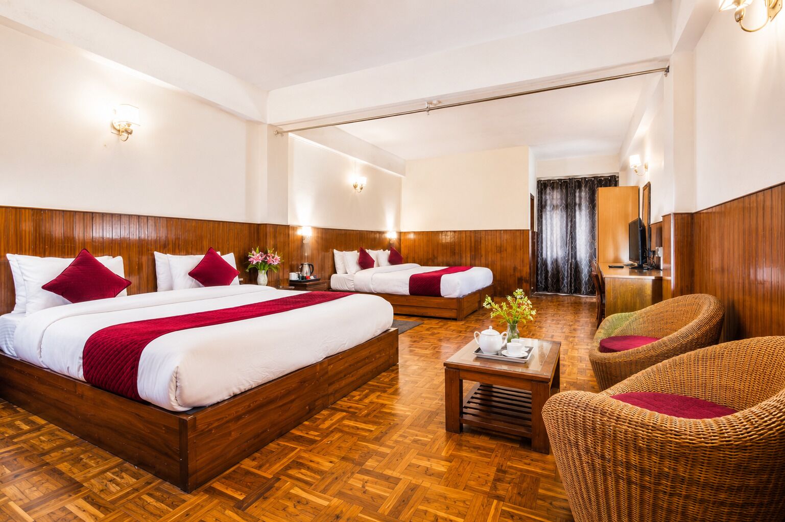 Habitación familiar doble, 2 habitaciones | Sábanas de algodón egipcio y ropa de cama de alta calidad