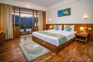 Premium Room | Egyptian cotton sheets, premium bedding, down comforters - Sparrow Chiminda A-Heritage Hotel Middle Pelling (Gyalshing)