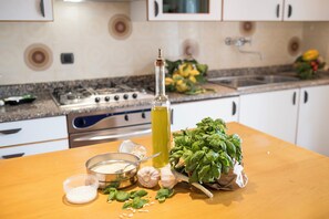 Private kitchen - Kriss Apartments (Deiva Marina)