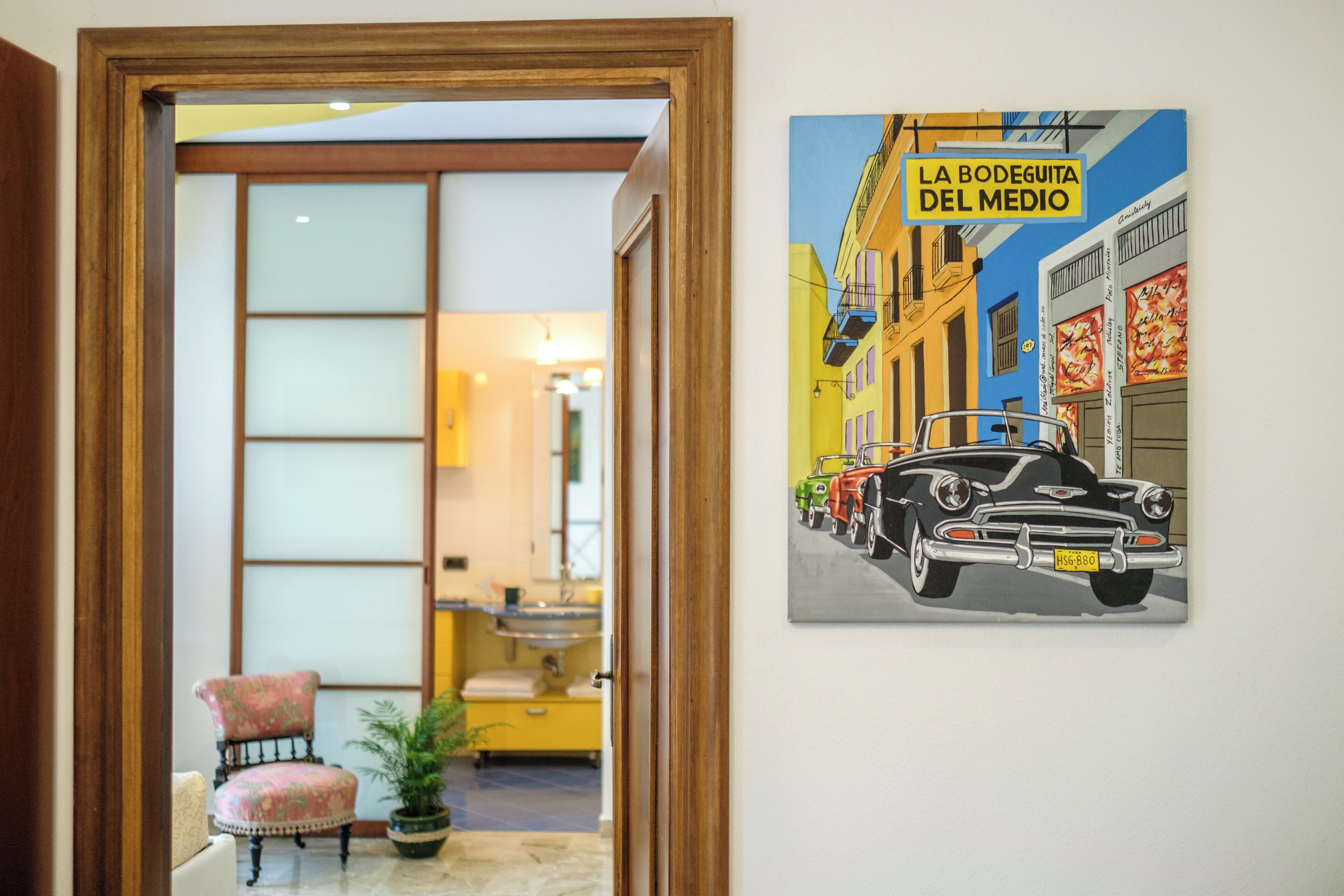 Leilighet, balkong, hageutsikt | Innvendig