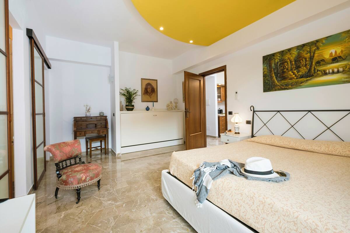 Condo, Balcony, Garden View | In-room safe, iron/ironing board, free WiFi