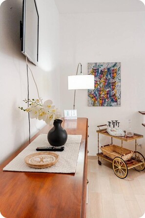 Interior - Relaxation north Sardinia 20 min from the sea( De Addis Guest House) (Aggius)