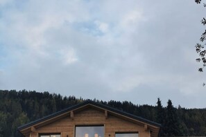 Esterni
