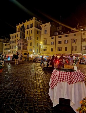 Exterior - Nest at Campo De Fiori and Navona Square (Rome)