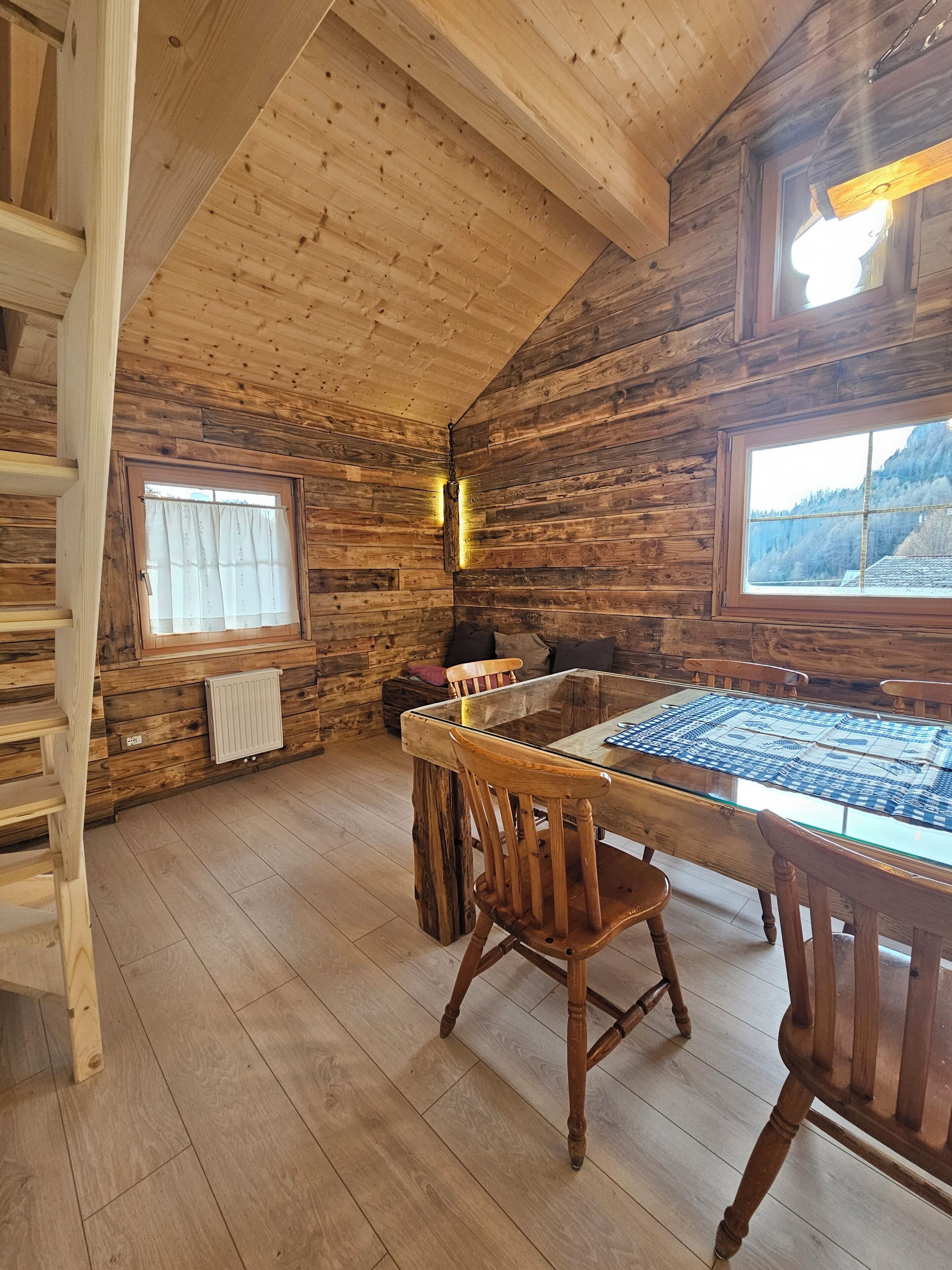 Great Chalet Between Cortina D'ampezzo And The Marmolada, Tabià Falesia - Alta Badia