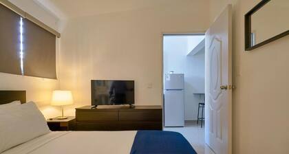 Studio Close to Agora Mall Sleeps 2