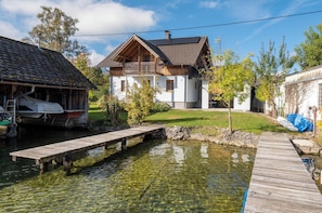 Exterior - dastraunseehaus - direct lake access (Traunkirchen)