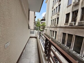Appartement, 3 chambres, balcon | Enceinte de l’hébergement