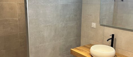 Dusche, Haartrockner