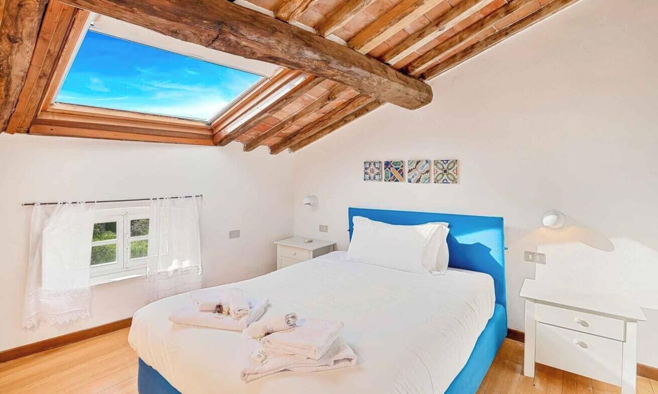 Tabla de planchar con plancha 