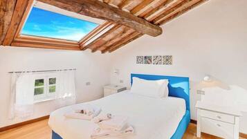 Tabla de planchar con plancha