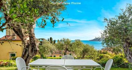 ‘La Tuile’ in Lerici, a hidden gem that promises an unforgettable experience with breathtaking sea views. This exclusive penthouse, located in a privileged position, invites you to experience moments of pure relaxation and tranquillity in its idyllic