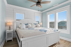Room - Discover luxury at 'Tan and No Plan'—a stunning 10-bedroom oceanview retreat in Oak Island! (Oak Island)