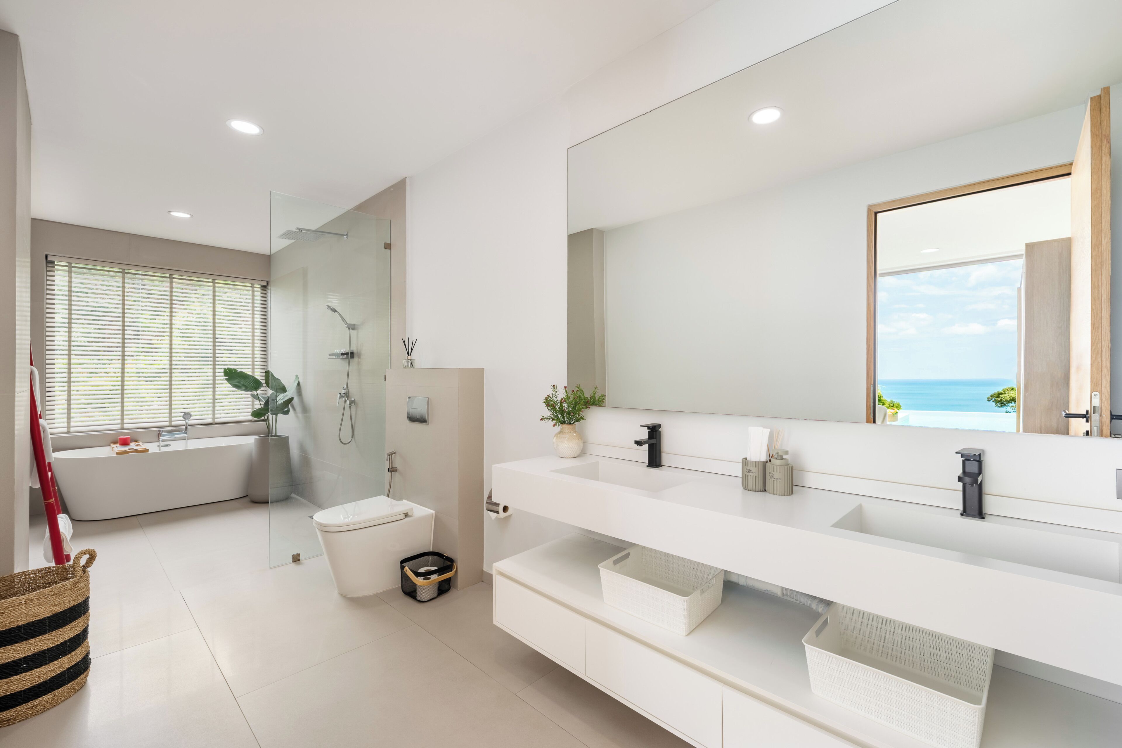 Luxury Villa, 5 Bedrooms, Private Pool, Sea View | Bathroom