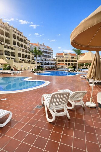 Heated Poolside Paradise Los Cristianos