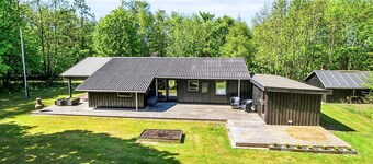 6 Person Holiday Home in Roslev