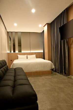 Free WiFi - Alena Luxe Malioboro (Yogyakarta)