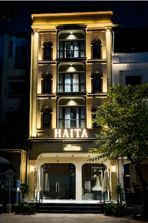 Exterior - HAITA Suites (District Seven)