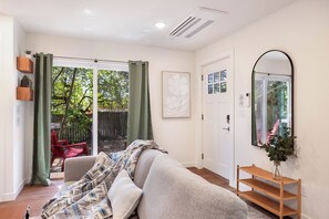 Smart TV - Perch - AC Throughout | Spacious Yard + Quiet Vibes (Roosevelt)