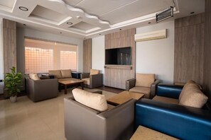 Living area - Vinas Riyadh Serviced Apartments (Riyadh)