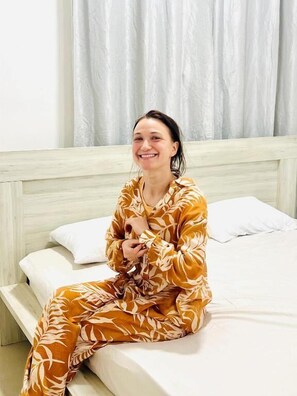 Laptophoz jól használható munkafelület és vasaló/vasalódeszka