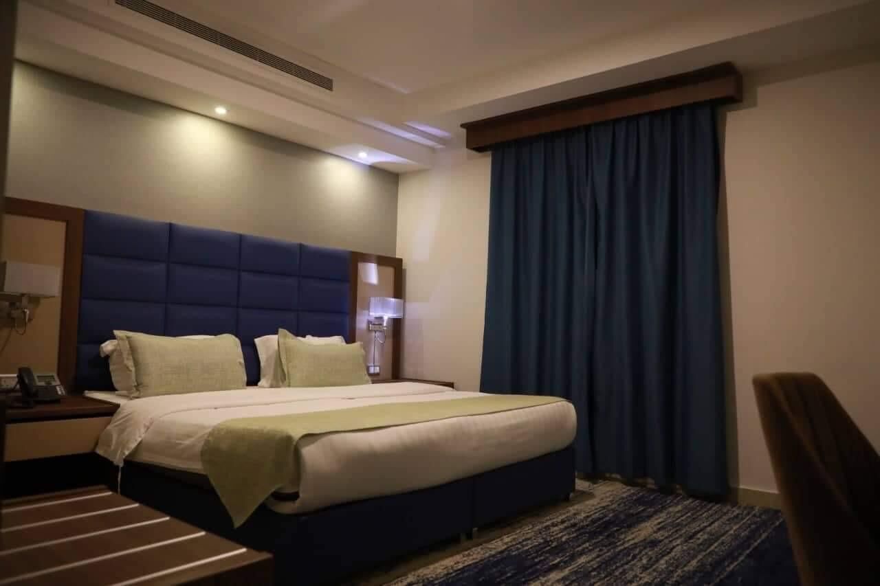 In-room safe, iron/ironing board, free WiFi