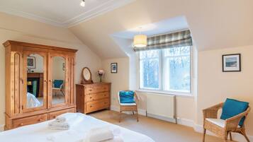 6 bedrooms, Internet