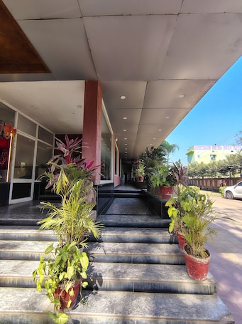 Exterior detail. Hotel KP Salunki