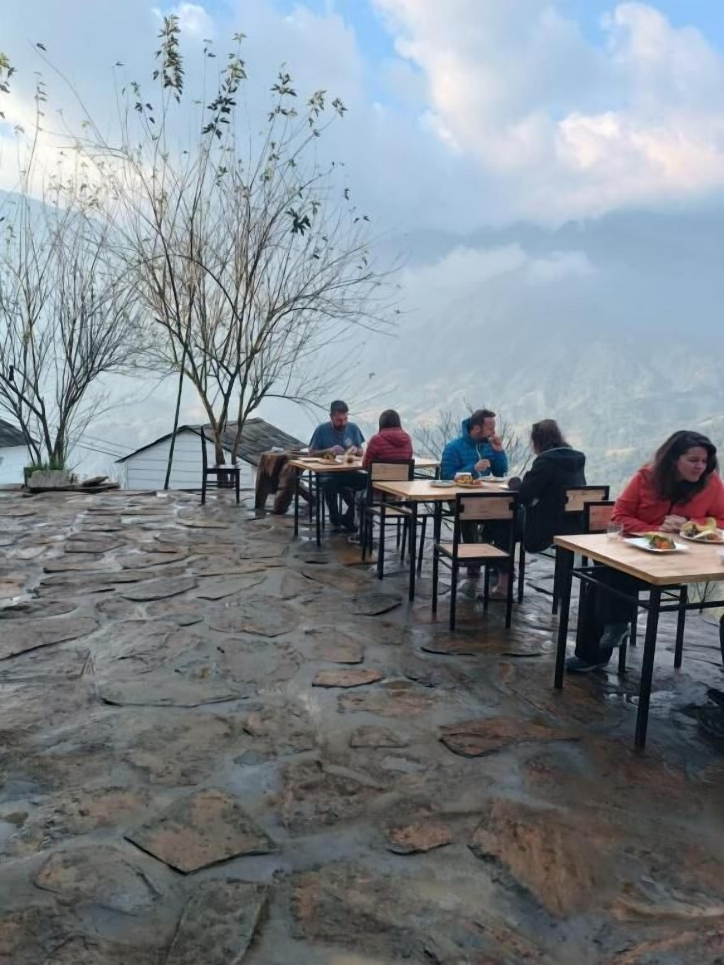 Economy Double or Twin Room, Balcony, Mountain View | Outdoor dining