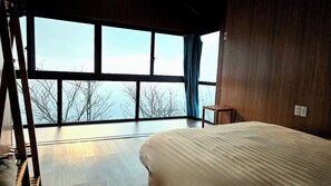 Deluxe Double or Twin Room, Balcony, Valley View - Nomadtrails Lodge (Sa Pa)