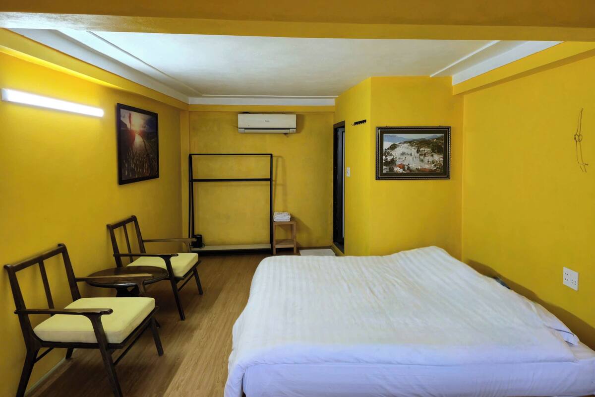 Bungalow Deluxe - balkong - utsikt mot bergen | Skrivbord, ljudisolering, strykjärn/strykbräda och gratis wi-fi