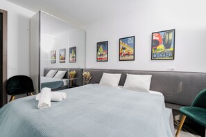 Bügeleisen/Bügelbrett, WLAN, Bettwäsche